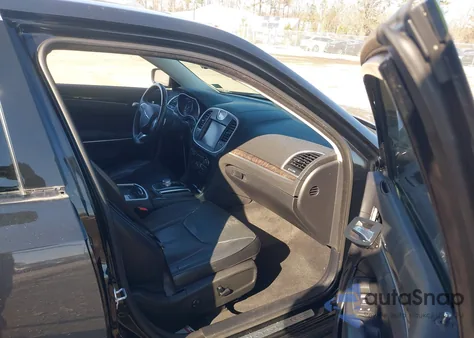 2015 Chrysler 300C из США, поврежденный, VIN 2C3CCAET3FH860030